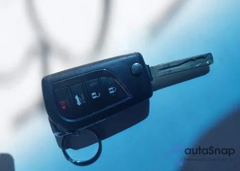 2018 Toyota Camry Se from USA, damaged, VIN 4T1B11HK7JU528352